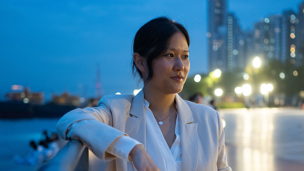 Karen Hao: Demokratin hotas av teknikjättarna